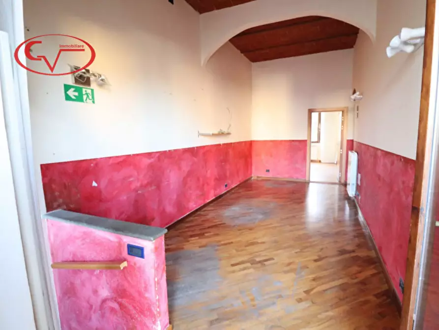 Immagine 8 di Appartamento in vendita  in Piazza Cesare Battisti a Montevarchi