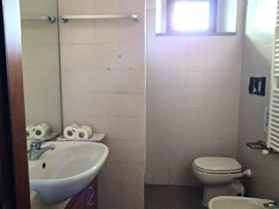 Immagine 11 di Appartamento in vendita  in Piazza Cesare Battisti a Montevarchi