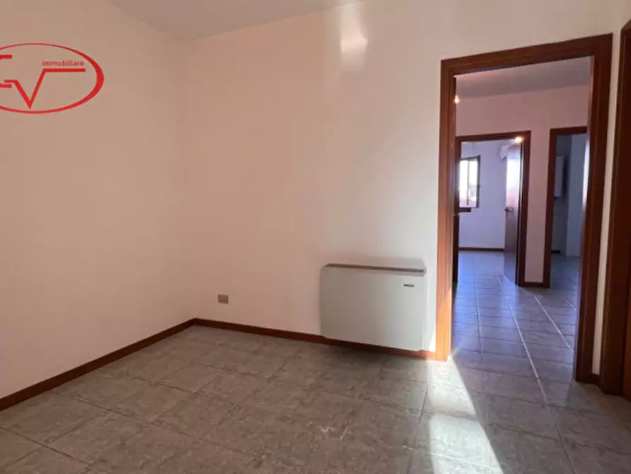 Immagine 2 di Ufficio in vendita  in Via Pascoli a Montevarchi