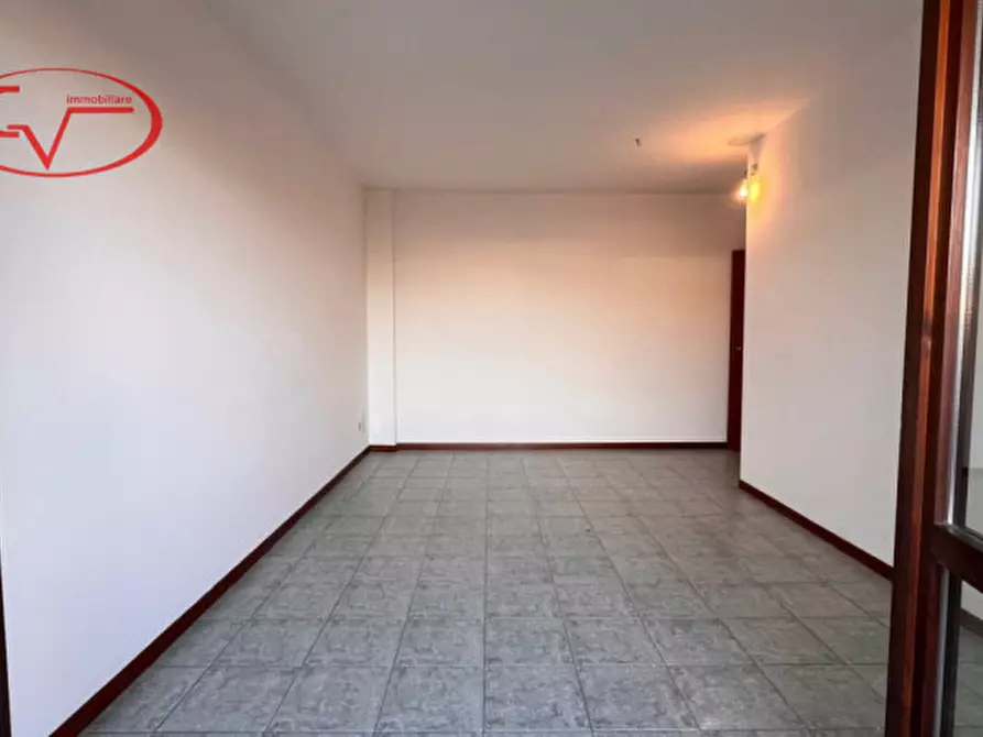 Immagine 9 di Ufficio in vendita  in Via Pascoli a Montevarchi