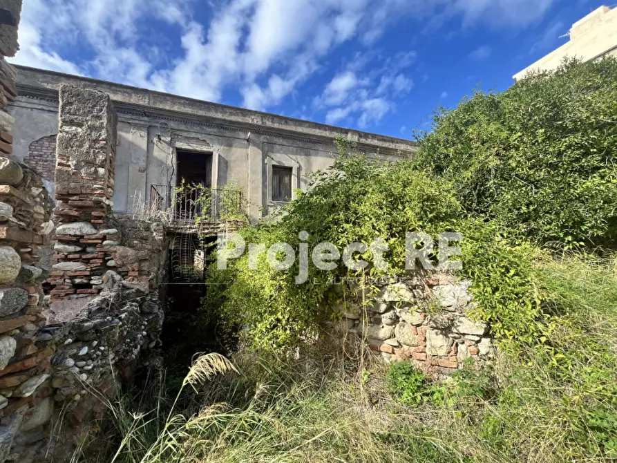 Immagine 2 di Villa in vendita  a Reggio Di Calabria