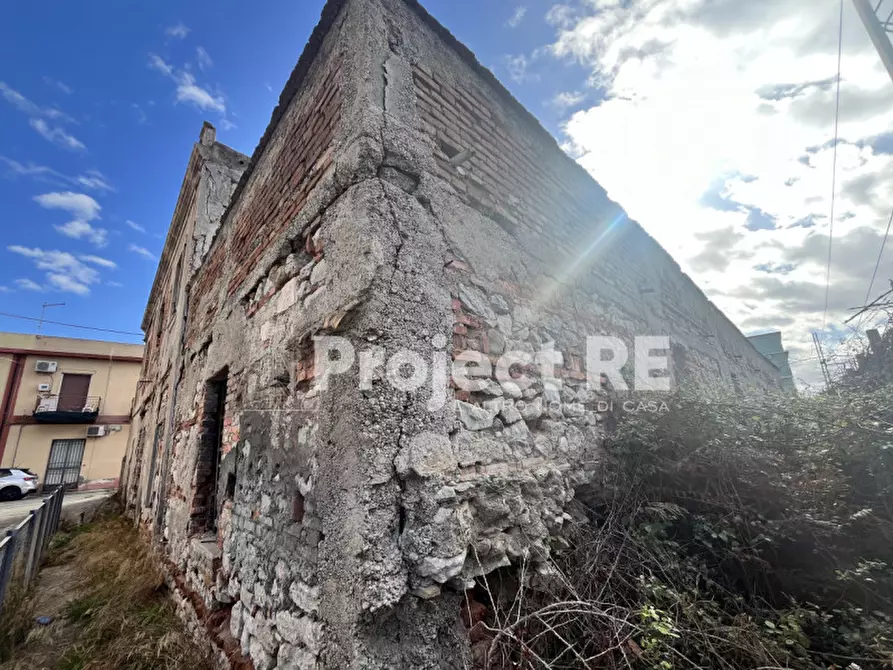 Immagine 7 di Villa in vendita  a Reggio Di Calabria