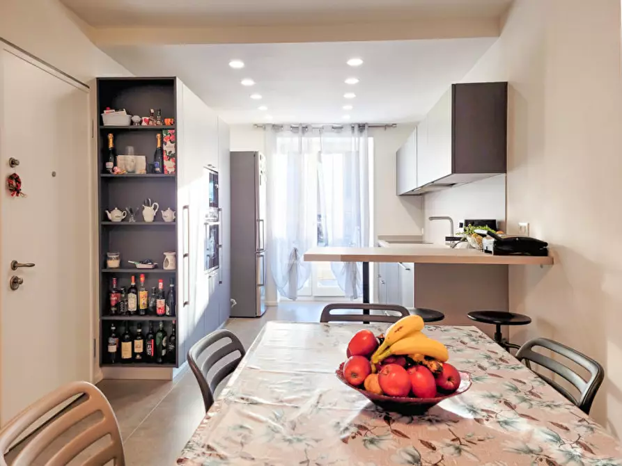 Immagine 5 di Appartamento in vendita  in Piazza Vittoria a Arco