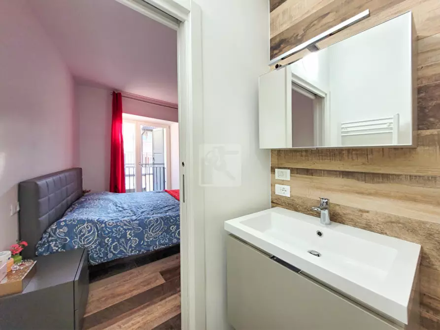 Immagine 14 di Appartamento in vendita  in Piazza Vittoria a Arco