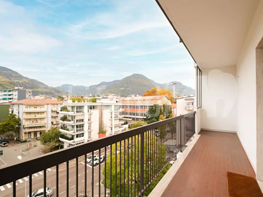 Immagine 9 di Appartamento in vendita  in Viale Druso - Drususallee a Bolzano