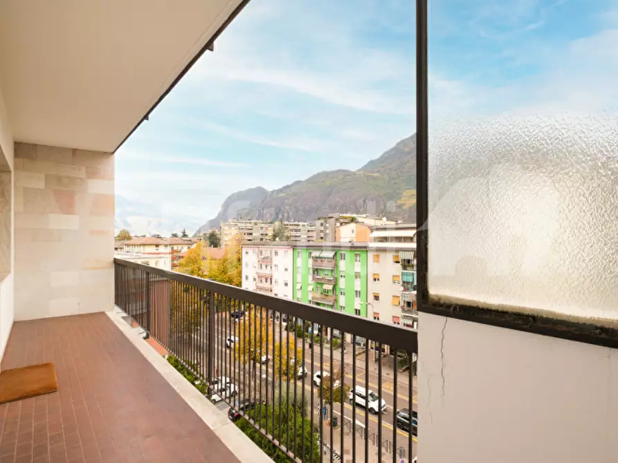 Immagine 10 di Appartamento in vendita  in Viale Druso - Drususallee a Bolzano