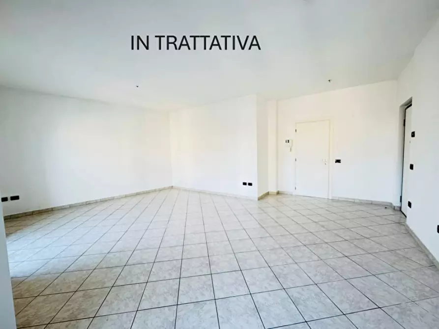 Immagine 1 di Appartamento in vendita  in VIA. CESARE BATTISTI a Ghedi