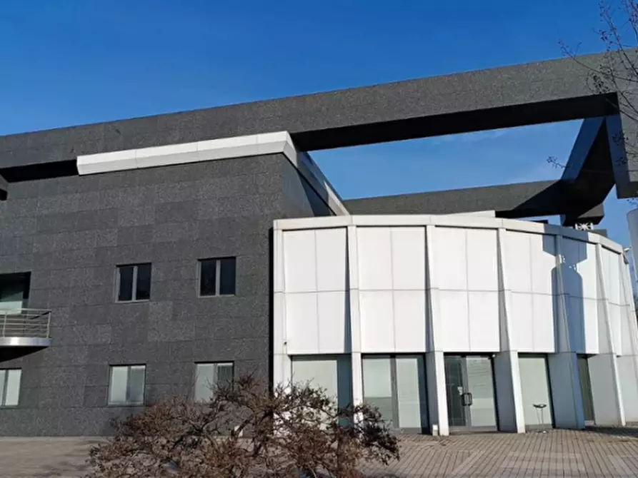 Immagine 1 di Capannone industriale in vendita  in Via Sacco 4 a Pescantina