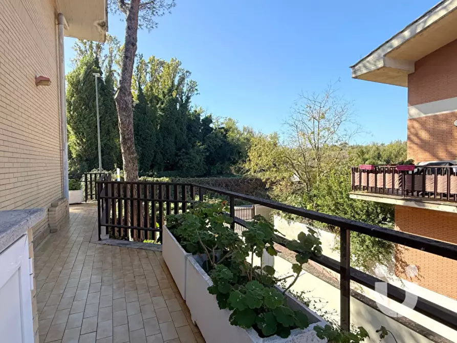 Immagine 14 di Appartamento in vendita  in Via di Mezzocammino a Roma