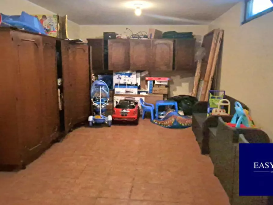 Immagine 34 di Appartamento in vendita  in Via Frondarola a Roma