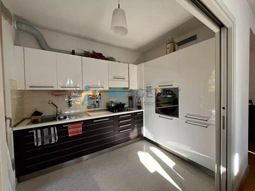 Immagine 2 di Appartamento in vendita  in Via Giuseppe Mazzini a Creazzo