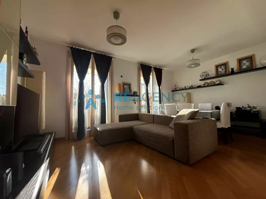 Immagine 4 di Appartamento in vendita  in Via Giuseppe Mazzini a Creazzo