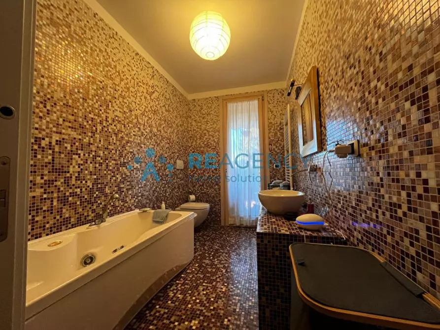 Immagine 9 di Appartamento in vendita  in Via Giuseppe Mazzini a Creazzo