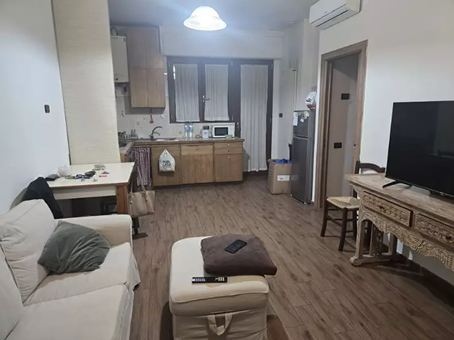 Immagine 5 di Camera in affitto  in Via Vittorio Lazzarini a Roma