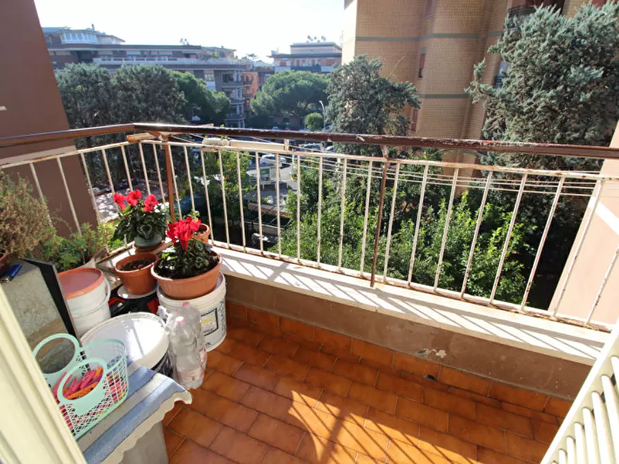 Immagine 11 di Appartamento in vendita  in Via del Forte Portuense a Roma
