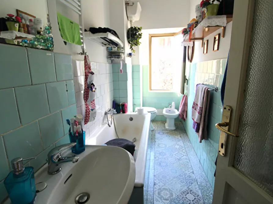 Immagine 13 di Appartamento in vendita  in Via del Forte Portuense a Roma