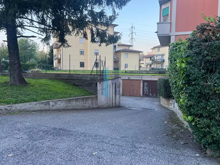 Immagine 3 di Garage in vendita  in Via Tangenziale Ovest Tronco Primo a Brescia
