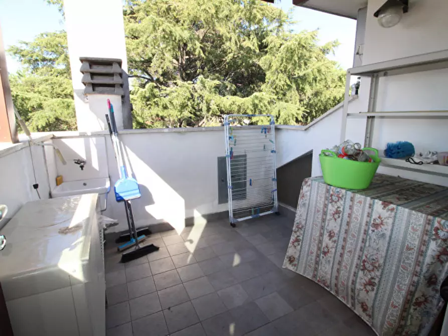 Immagine 18 di Appartamento in vendita  in Via Savignone a Roma