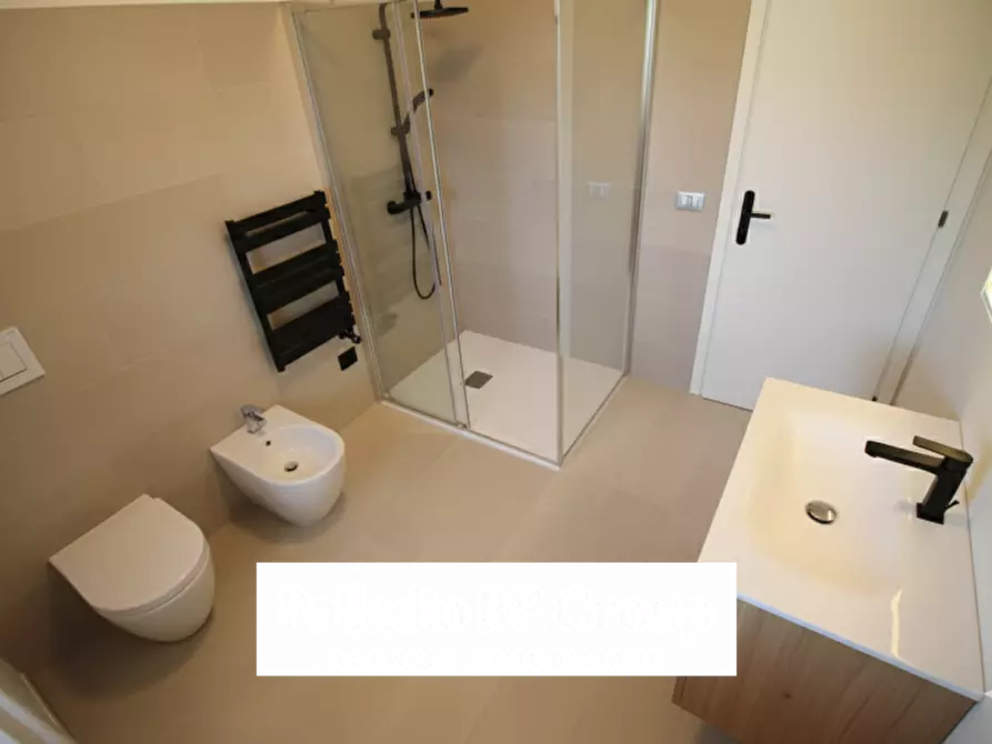 Immagine 7 di Casa indipendente in vendita  in Viale Sant'Agostino a Vicenza