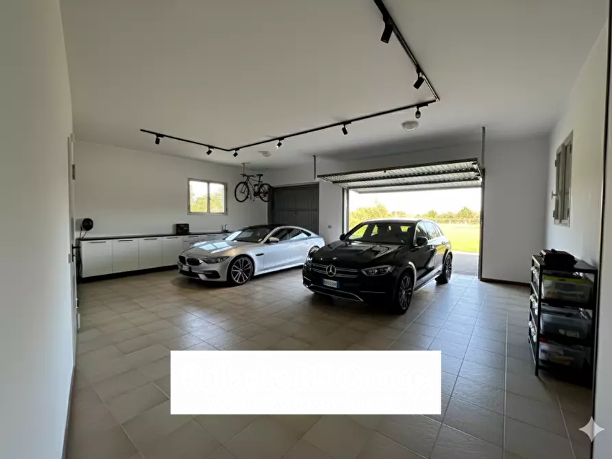 Immagine 10 di Casa indipendente in vendita  in Viale Sant'Agostino a Vicenza