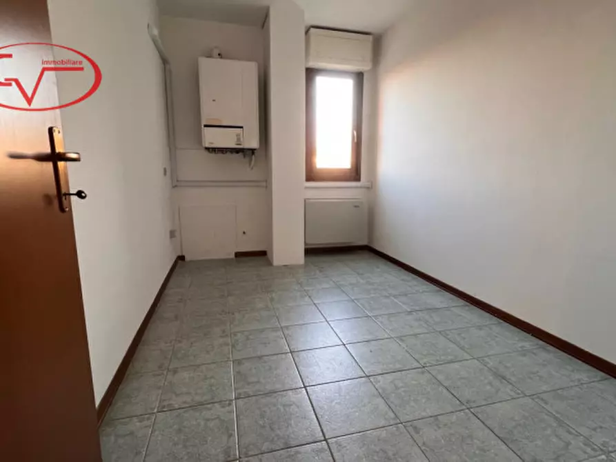 Immagine 4 di Ufficio in affitto  in Via Pascoli a Montevarchi