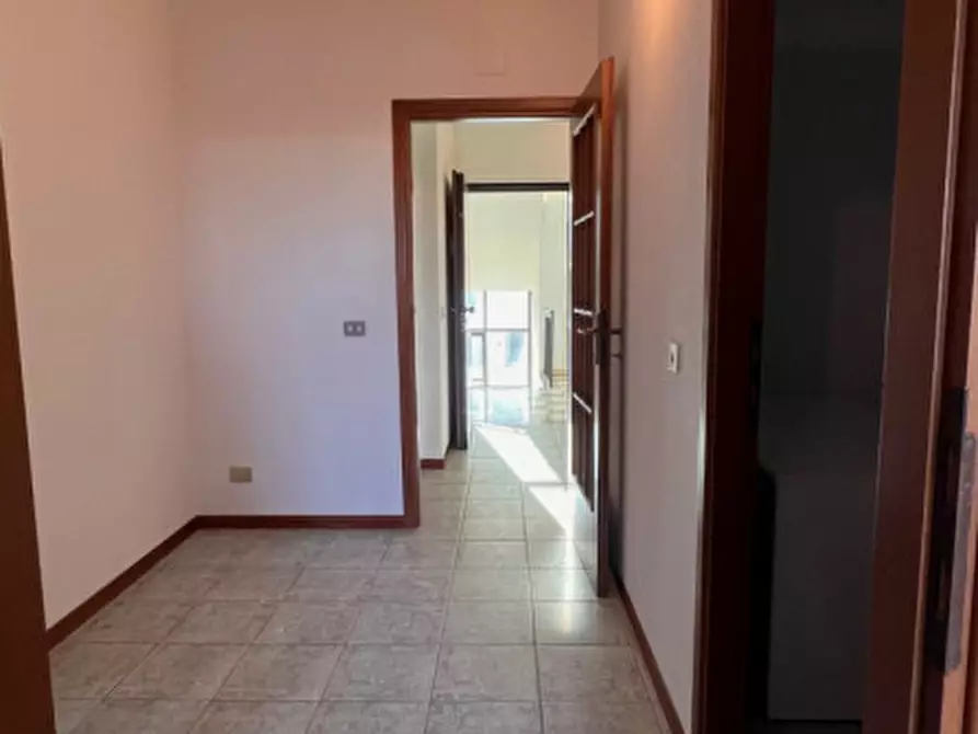 Immagine 8 di Ufficio in affitto  in Via Pascoli a Montevarchi