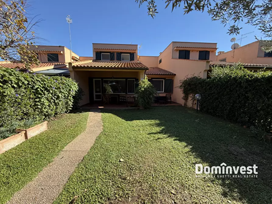 Immagine 3 di Casa quadrifamiliare in vendita  in Strada delle gratticciare a Montalto Di Castro