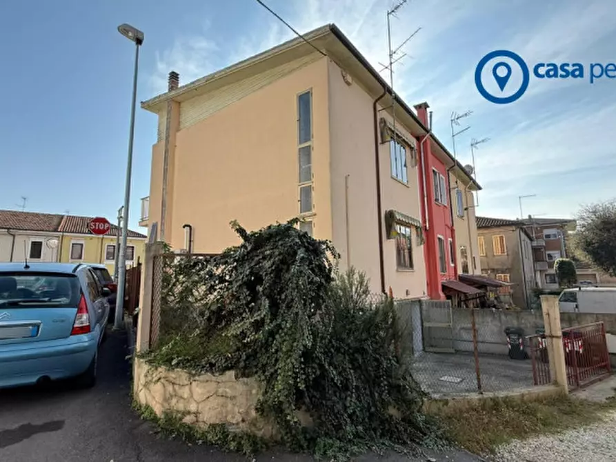 Immagine 19 di Villetta a schiera in vendita  in Via Vittorio Veneto a Rovigo