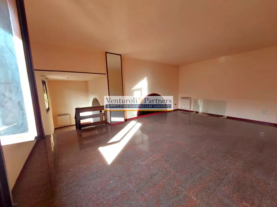 Immagine 5 di Villa in vendita  in via indipendenza a Brescia