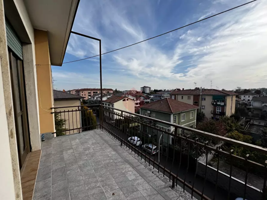 Immagine 7 di Appartamento in vendita  in Via Per Gessate 2 a Gorgonzola