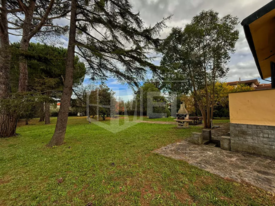 Immagine 11 di Villa in vendita  in Via Albert Einstein a Crespina Lorenzana