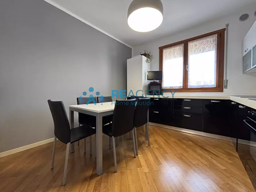 Immagine 8 di Appartamento in vendita  in Via Firenze a Altavilla Vicentina