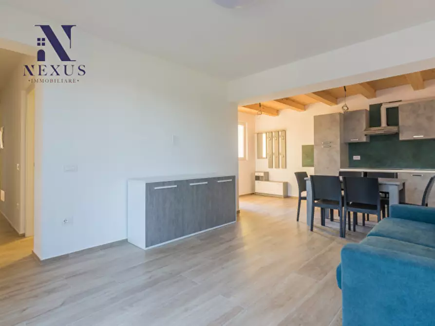 Immagine 13 di Appartamento in vendita  a Fano