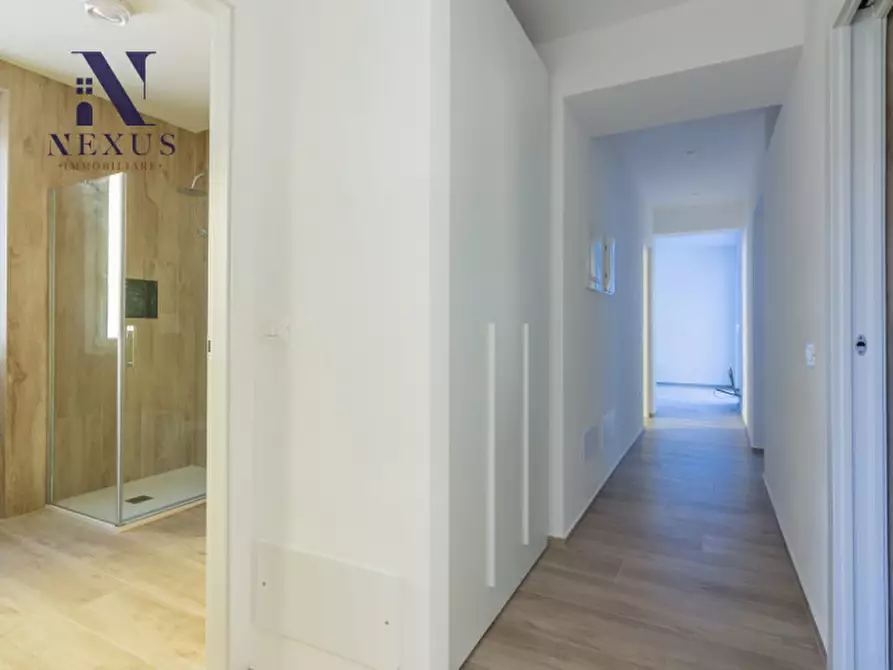 Immagine 27 di Appartamento in vendita  a Fano