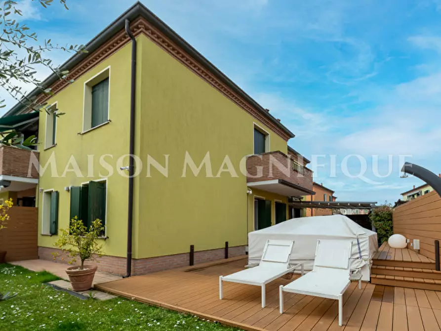 Immagine 1 di Appartamento in vendita  in Via Vincenzo Zaffagnini a Copparo