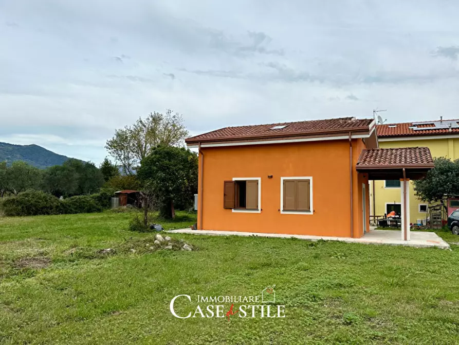 Immagine 8 di Villa in vendita  in Via 27 Gennaio a Santo Stefano Di Magra