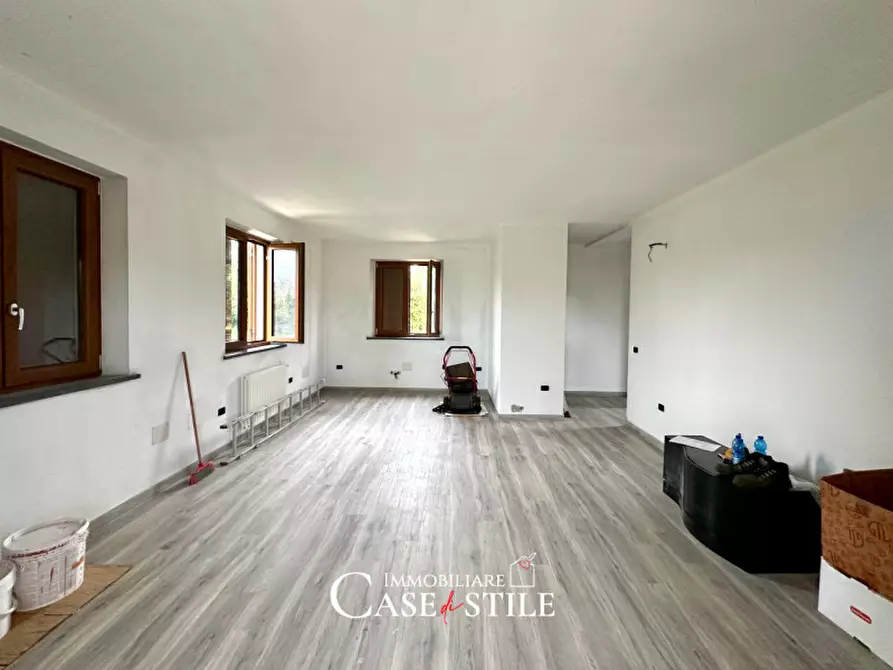 Immagine 9 di Villa in vendita  in Via 27 Gennaio a Santo Stefano Di Magra