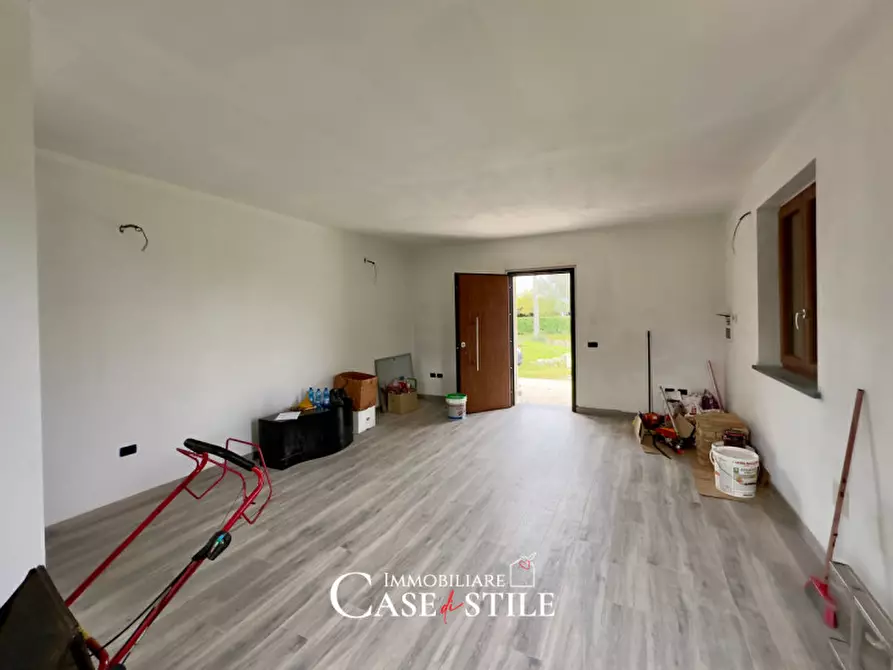 Immagine 14 di Villa in vendita  in Via 27 Gennaio a Santo Stefano Di Magra