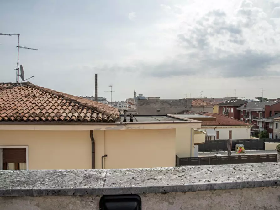 Immagine 23 di Appartamento in vendita  in Via Pietro Cossali a Verona