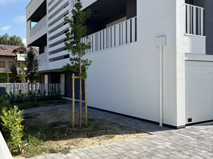 Immagine 15 di Appartamento in vendita  in comino a Padova