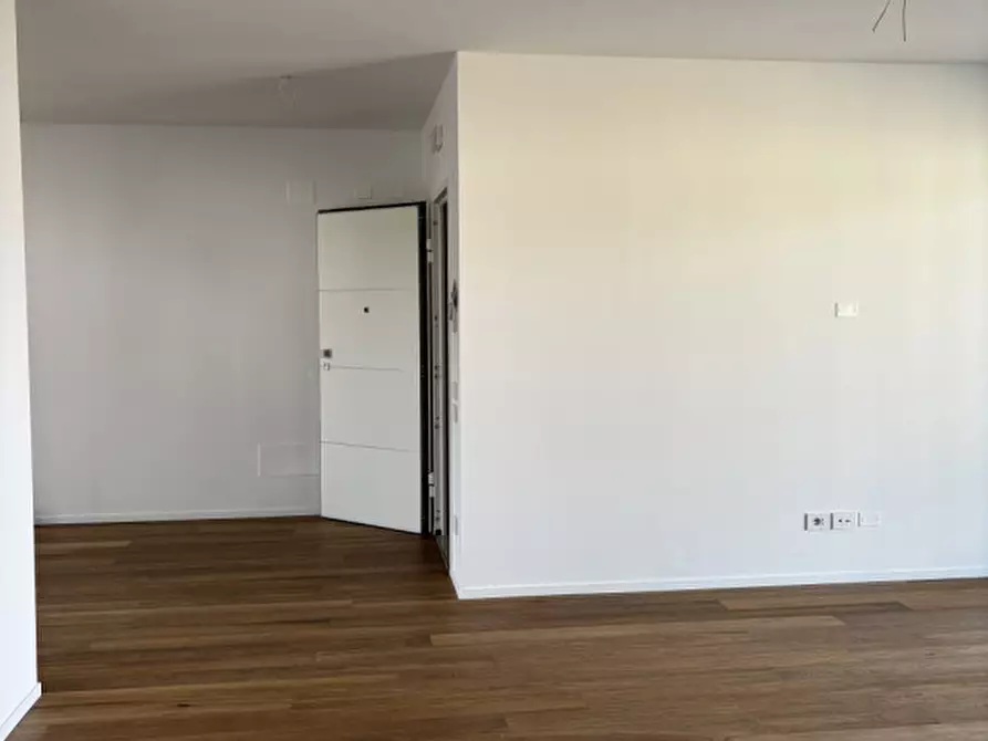 Immagine 16 di Appartamento in vendita  in comino a Padova