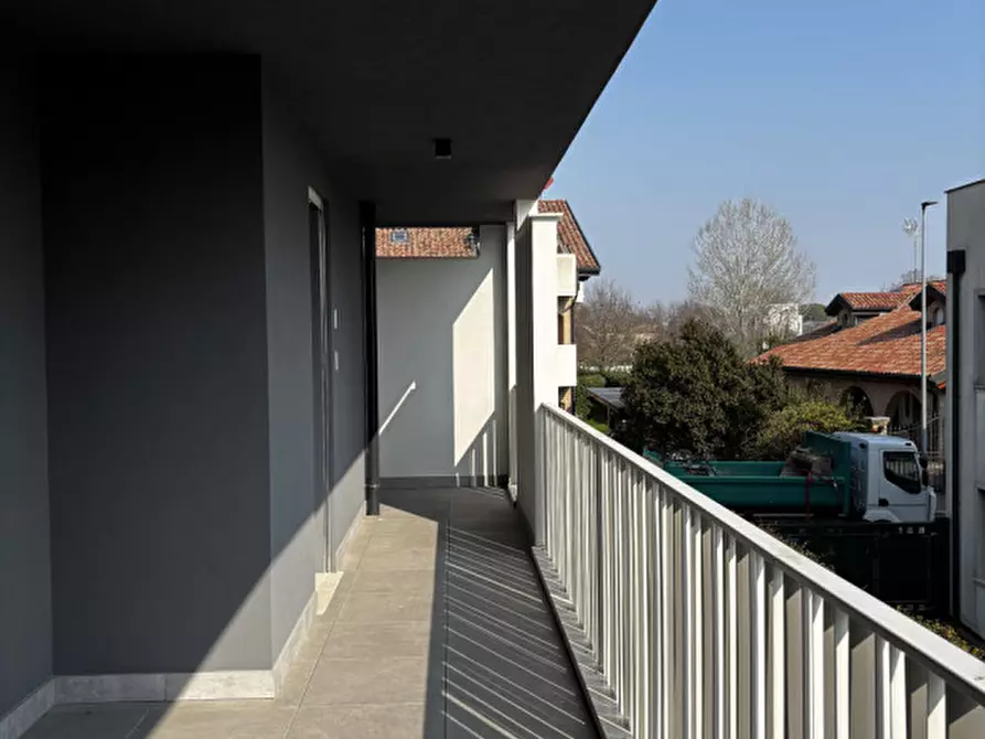 Immagine 17 di Appartamento in vendita  in comino a Padova