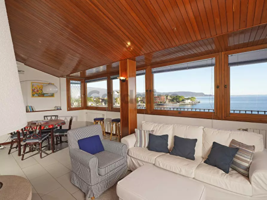 Immagine 3 di Attico in vendita  in Via Aquilani a Toscolano-Maderno