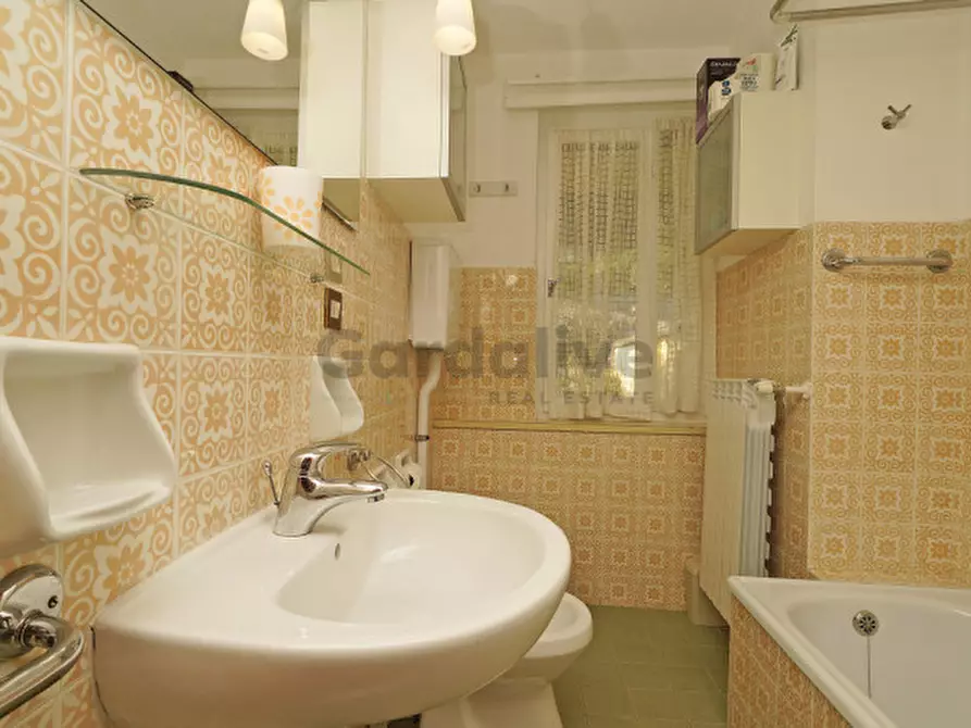 Immagine 16 di Attico in vendita  in Via Aquilani a Toscolano-Maderno