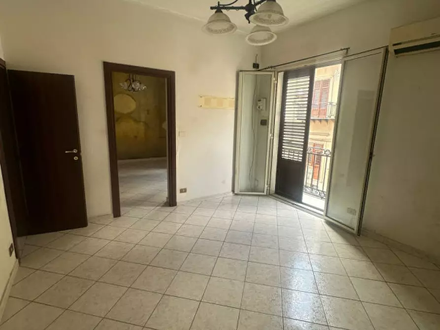 Immagine 12 di Appartamento in vendita  in Via Venanzio Marvuglia a Palermo
