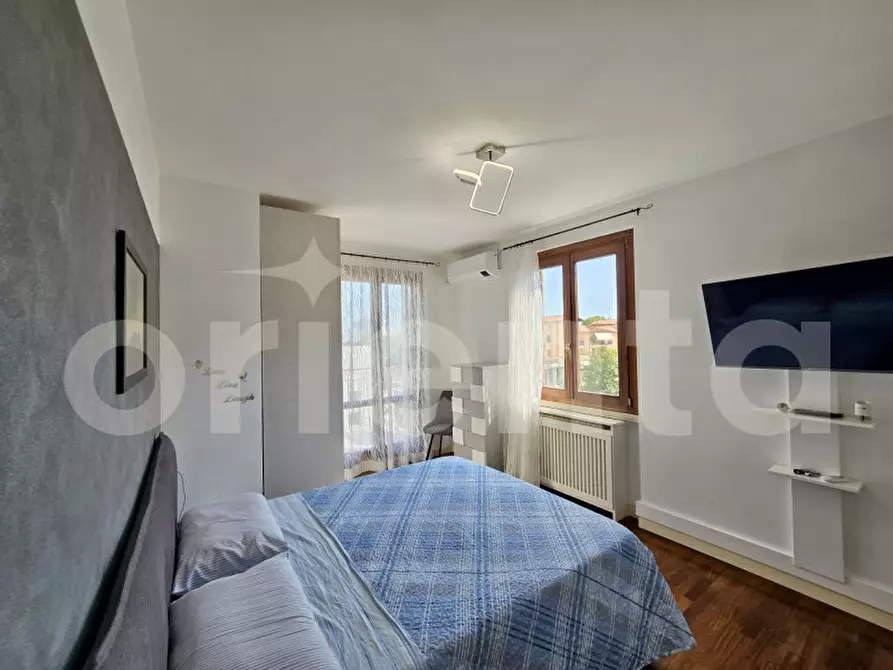 Immagine 13 di Appartamento in vendita  in Via Trieste 59 a Montichiari