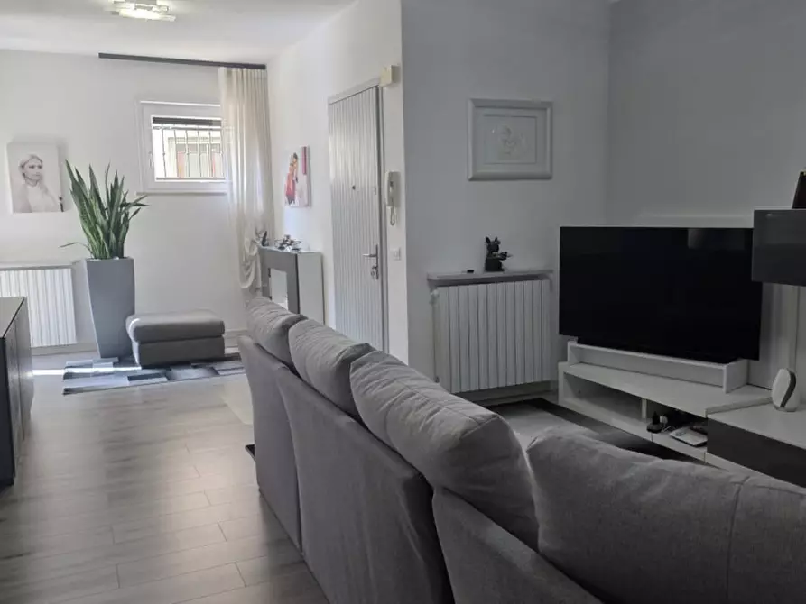 Immagine 13 di Appartamento in vendita  in via Piave 21 a Sarego