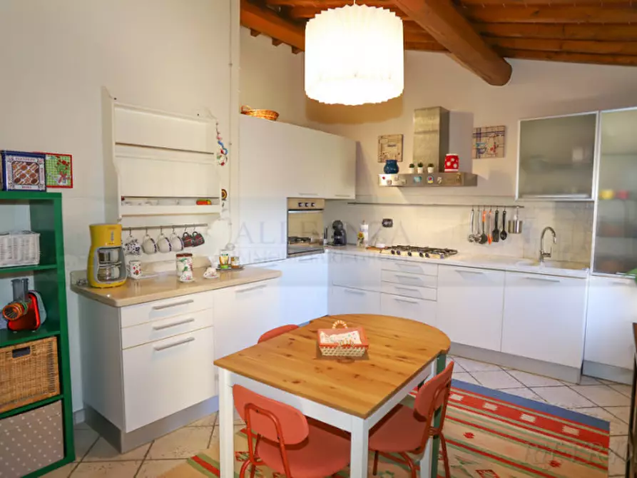 Immagine 4 di Appartamento in vendita  in Piazza Giacomo Matteotti a Barberino Tavarnelle