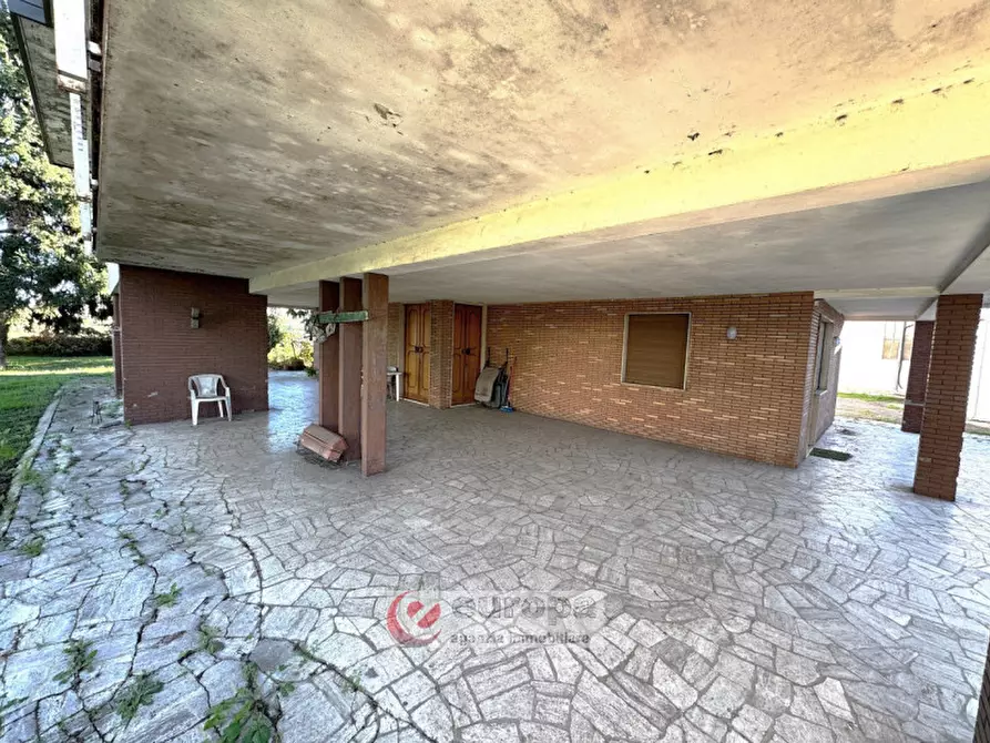 Immagine 13 di Casa indipendente in vendita  in VIA DE AMICIS a Montecchio Maggiore