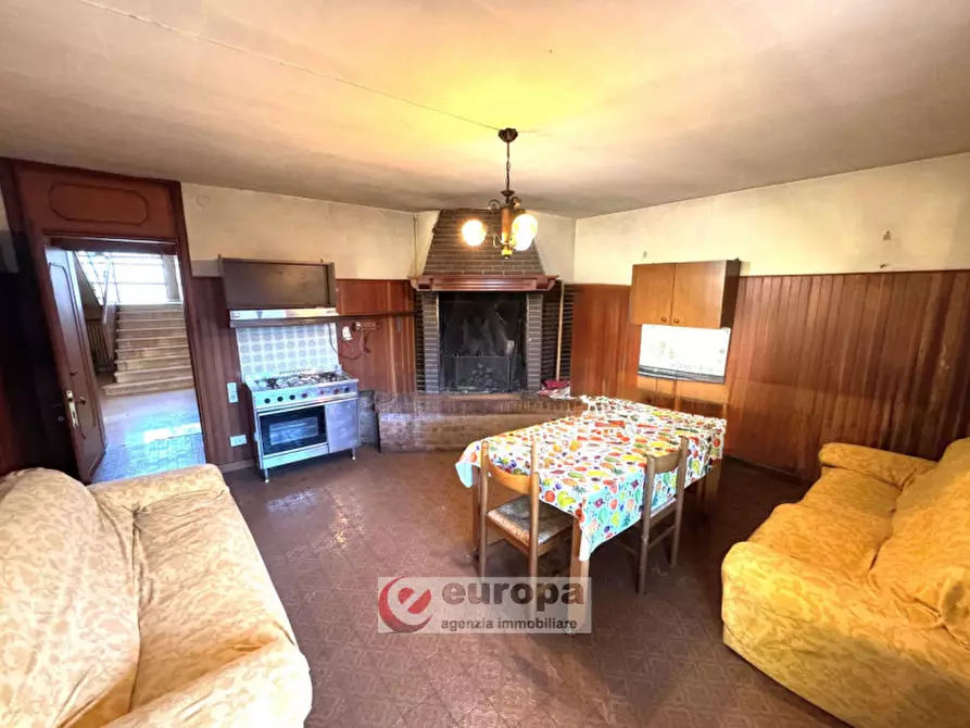 Immagine 15 di Casa indipendente in vendita  in VIA DE AMICIS a Montecchio Maggiore